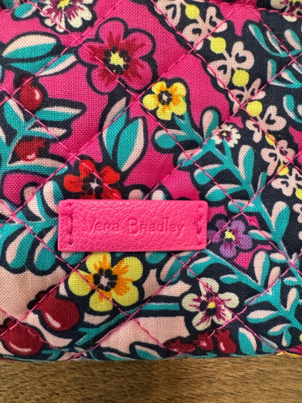 Vera Bradley Pink Floral “Kaleidoscope” Quilted Cosmetic Bag - Picture 4 of 8